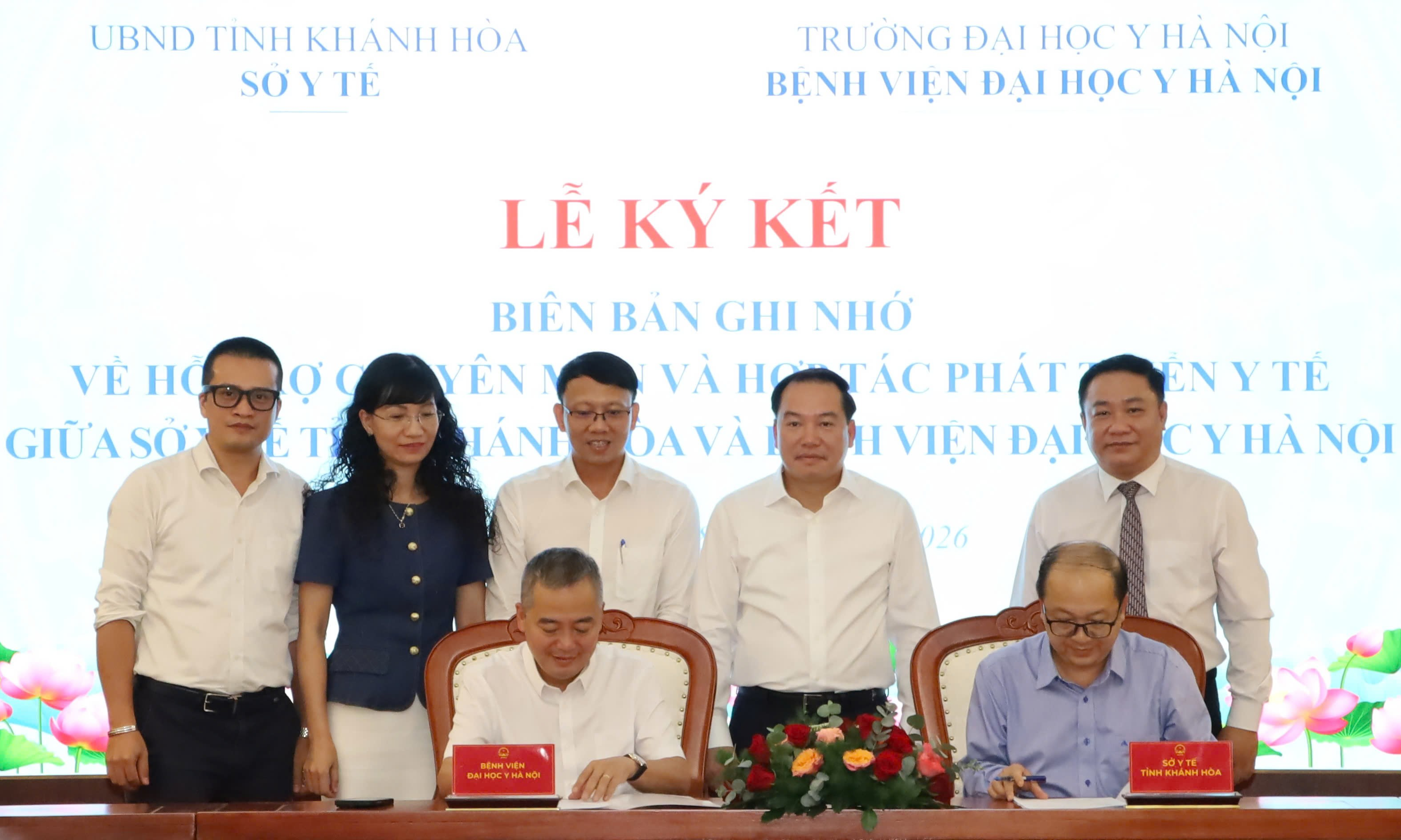 Khánh Hòa ký kết hợp tác với Bệnh viện Đại học Y Hà Nội, nâng cao chất lượng khám chữa bệnh